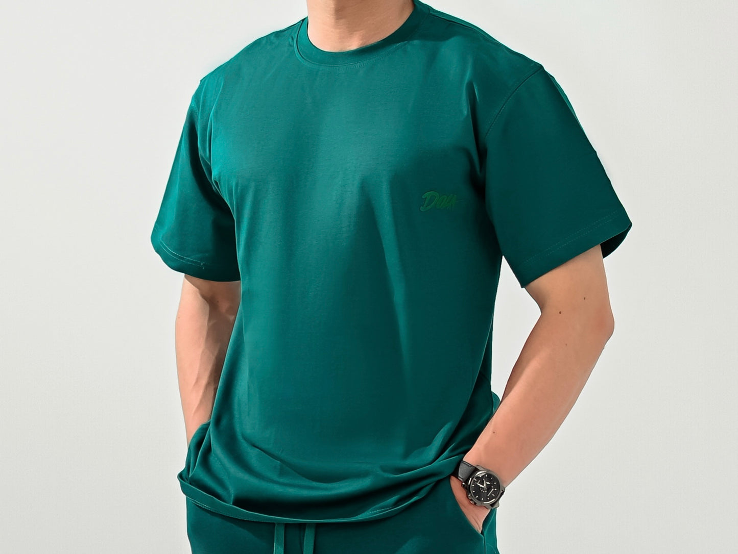 GREEN T-SHIRTS